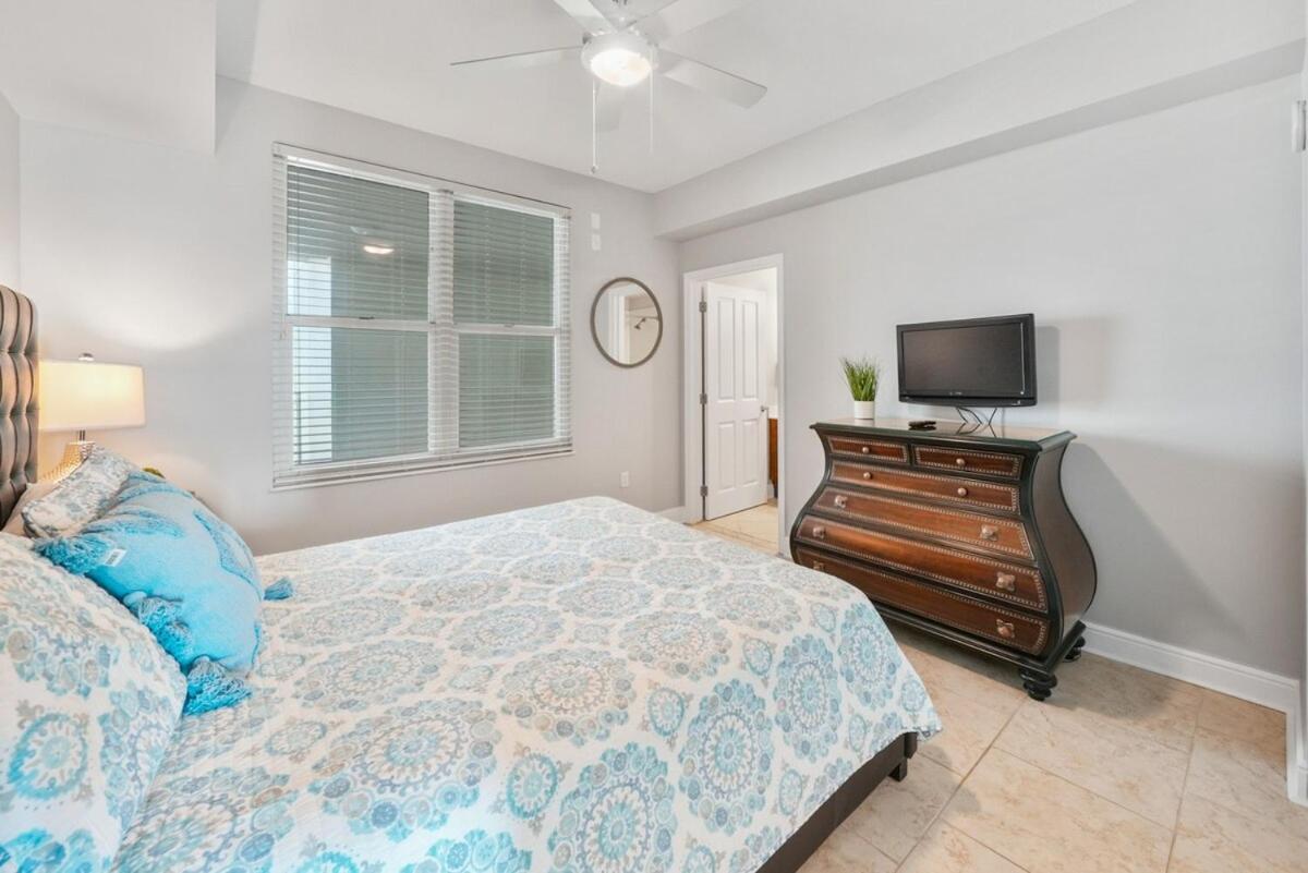 Aqua 1003 Apartment Panama City Beach